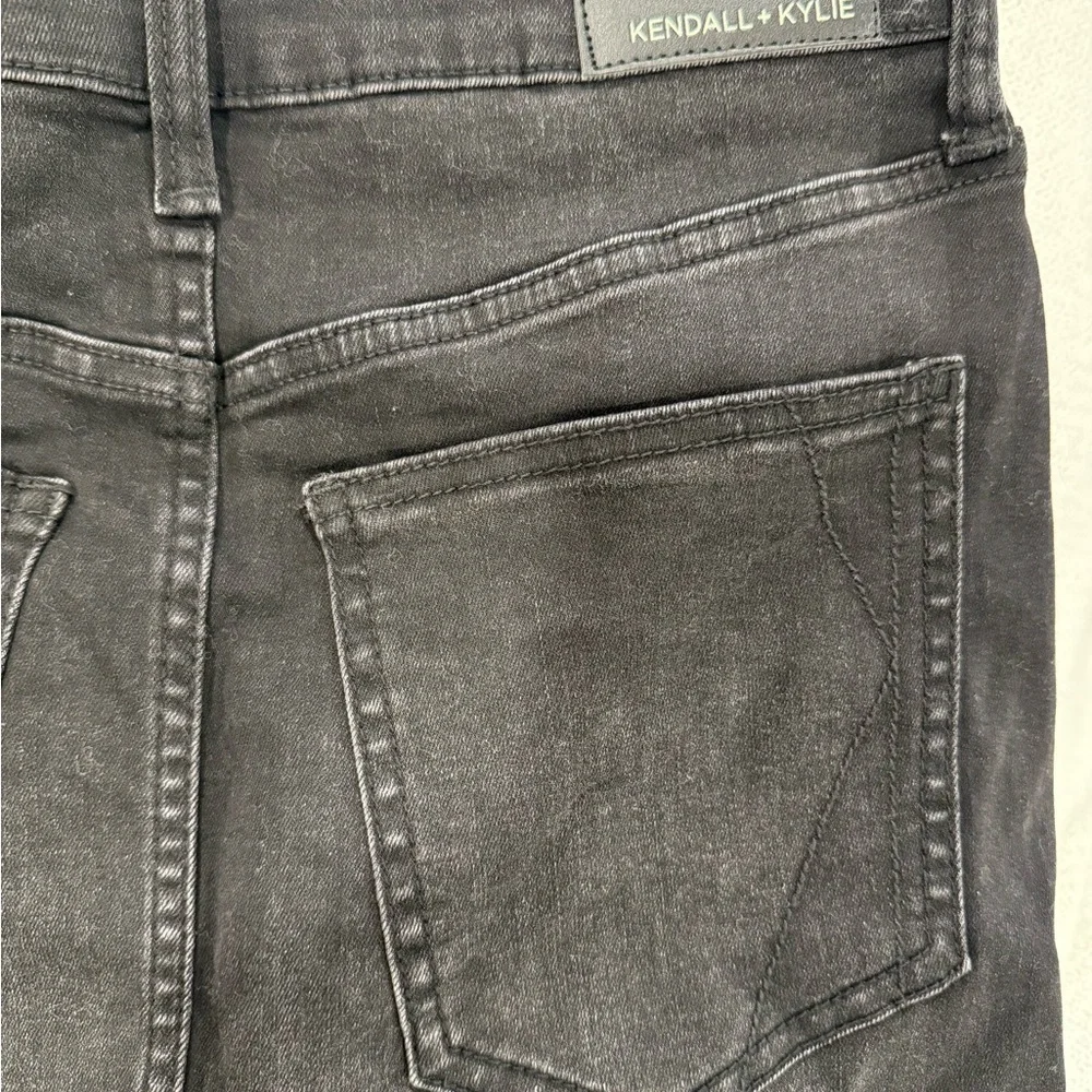 Kendall & Kylie Black Mini Skirt (NWT) - Picture 5 of 6